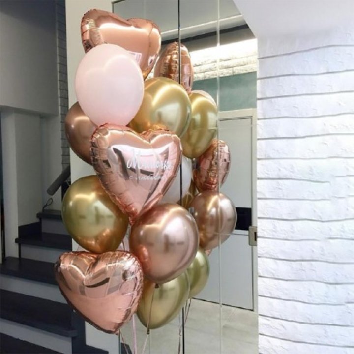 Фонтан шаров "От сердечка" с доставкой в Шахтах