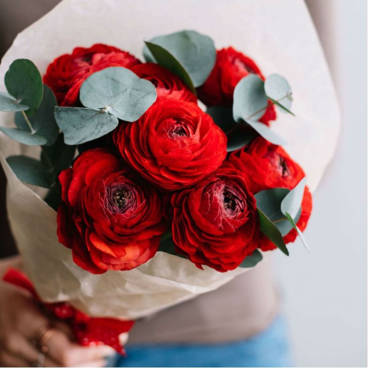 Букет ранункулюсов  в Шахтах