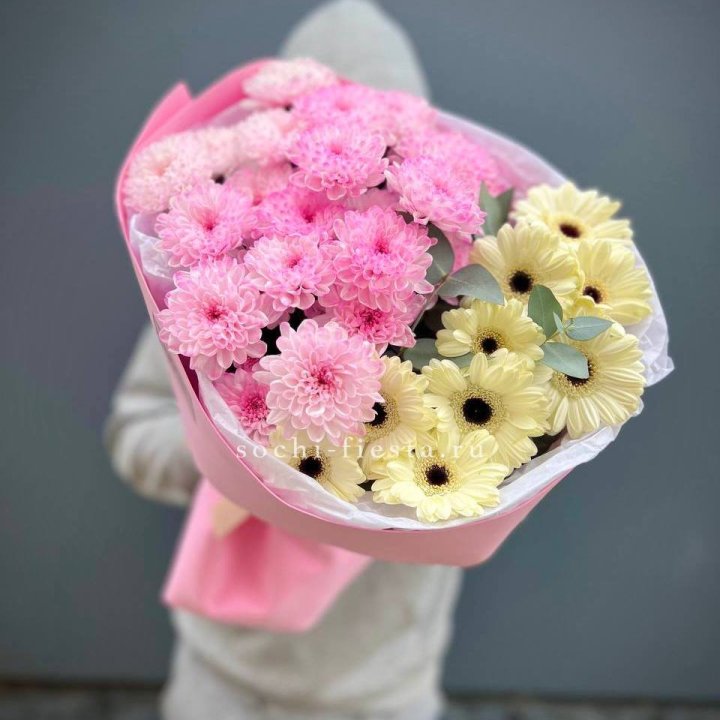 Дуо хризантем и гербер в Шахтах