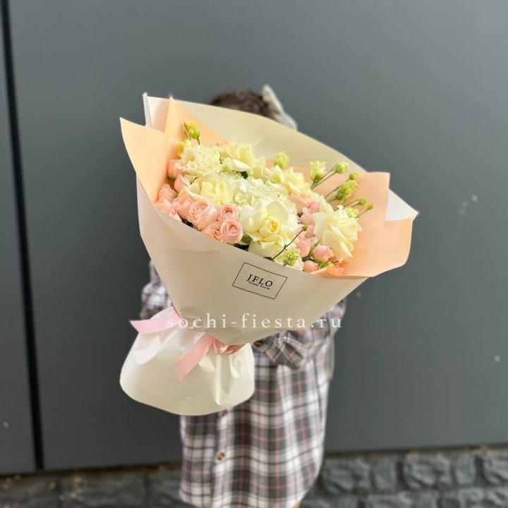 Букет "Обещание любви" в Шахтах