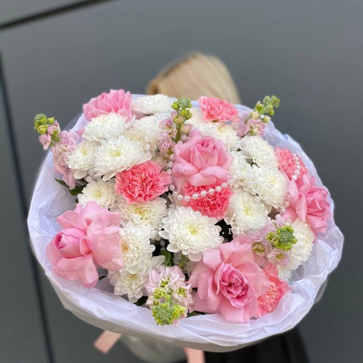 Букет "Барби" с доставкой в Шахтах