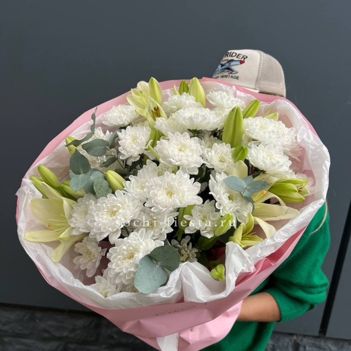  Букет  хризантемы и лилии с доставкой в Шахтах