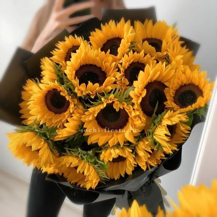 Букет подсолнухов "Гига" в Шахтах