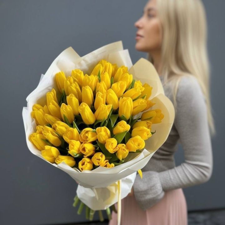 51 желтый тюльпан в Шахтах