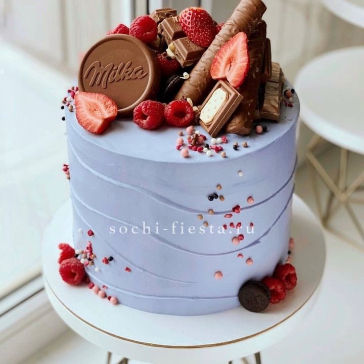 Торт "Milka's world" в Шахтах