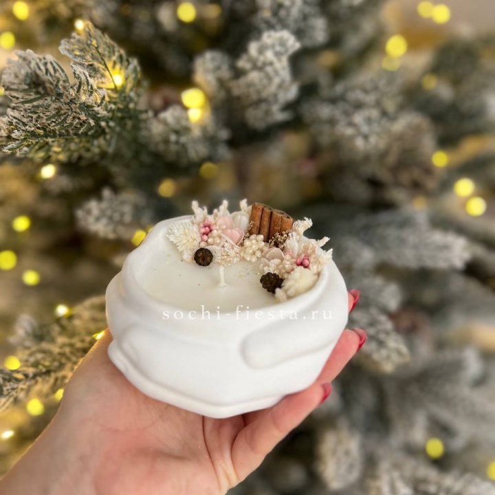 Свеча ароматическая в гипсе Руки с корицей в Шахтах