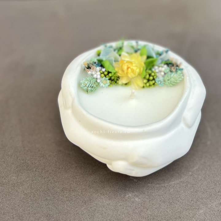 Свеча ароматическая в гипсе Руки в Шахтах