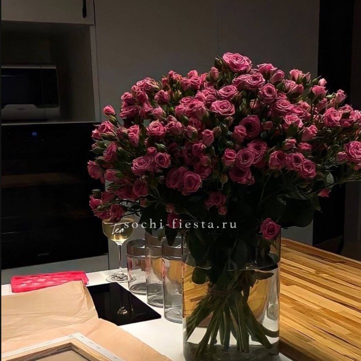 Цветочная подписка "Пакет большой" в Шахтах