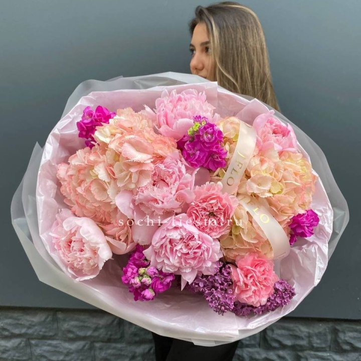  Букет "Фловер пионс" в Шахтах