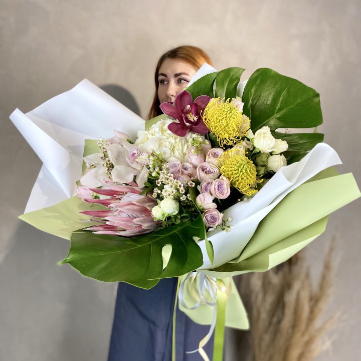 Дизайнерский букет экзотики в Шахтах