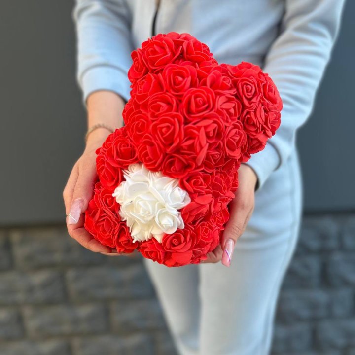 Медведь с белым сердцем в Шахтах