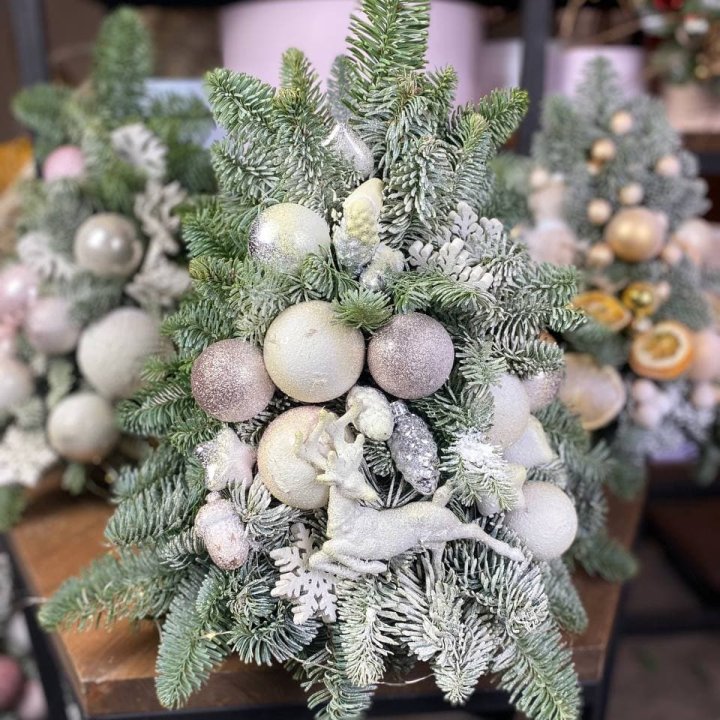 Ёлочка "Хепи крисмас" в Шахтах