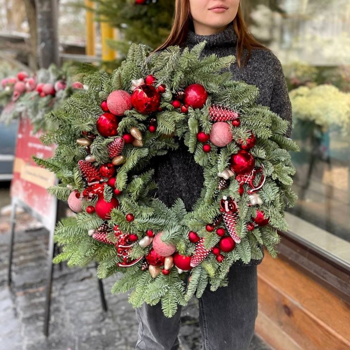 Рождественский венок  в Шахтах
