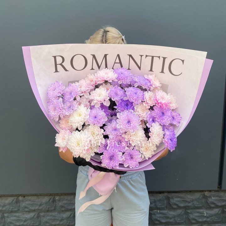 Букет сиреневых хризантем в Шахтах