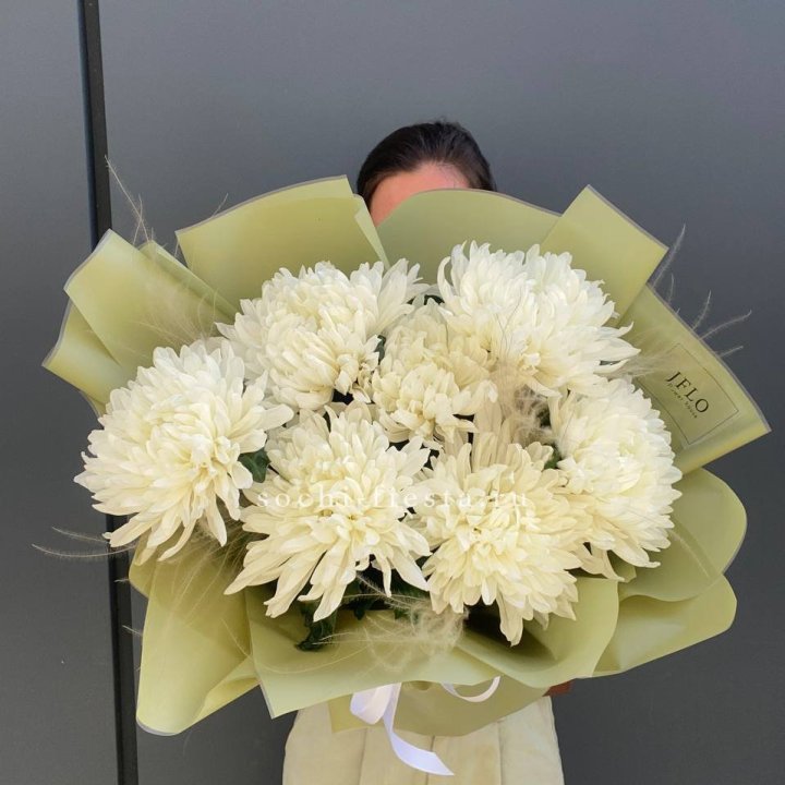 Букет одноголовых хризантем  в Шахтах