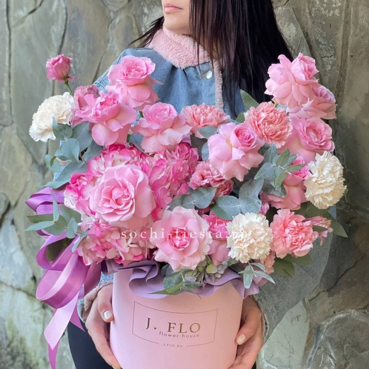 Цветочный бокс "Эсмиральда" в Шахтах