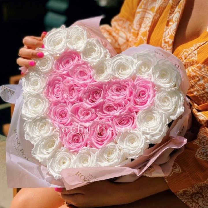 Бокс сердце с розами №2 в Шахтах