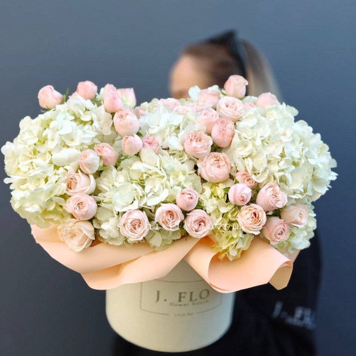 Дизайнерский бокс "Изабелла" в Шахтах