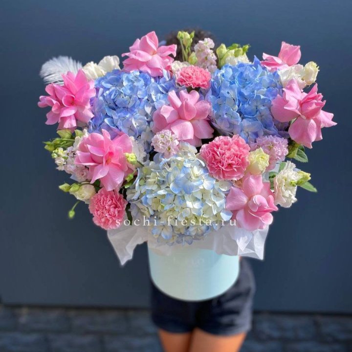 Коробка с цветами "Лемия" в Шахтах