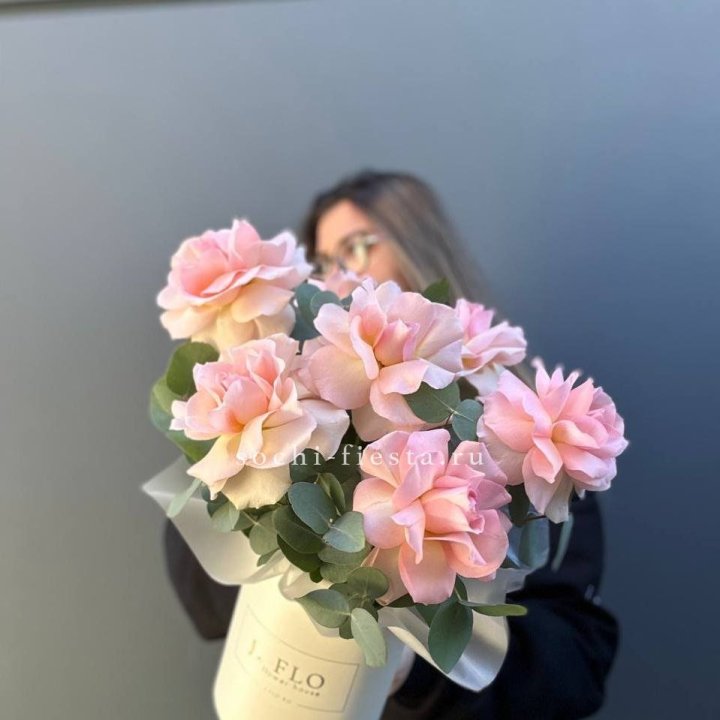 Французские роз в боксе в Шахтах