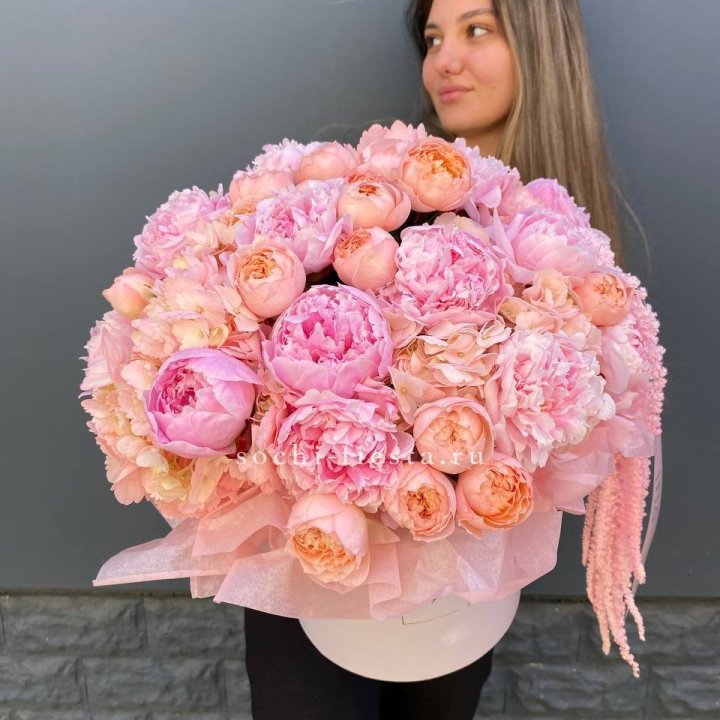 Коробка с пионами "Дабл фловер" в Шахтах