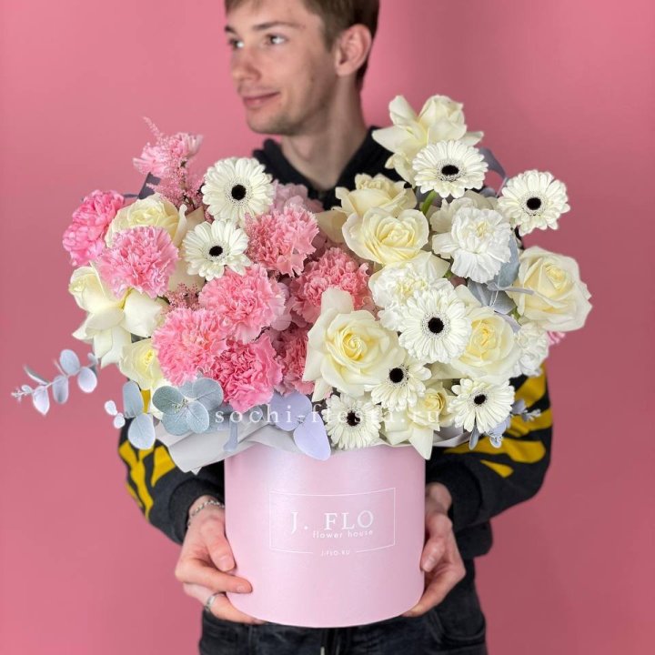 Дизайнерский бокс "Индира" с доставкой в Шахтах