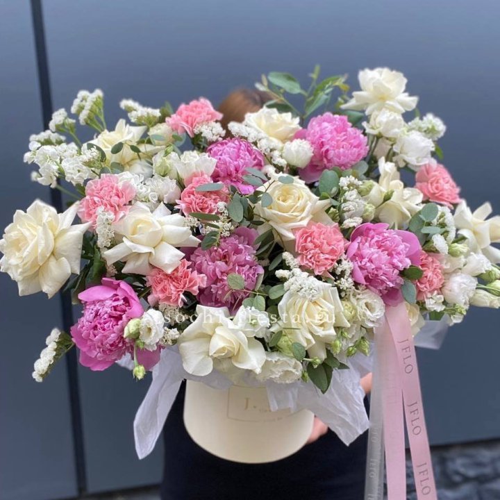 Дизайнерский бокс "Амор этерна" в Шахтах