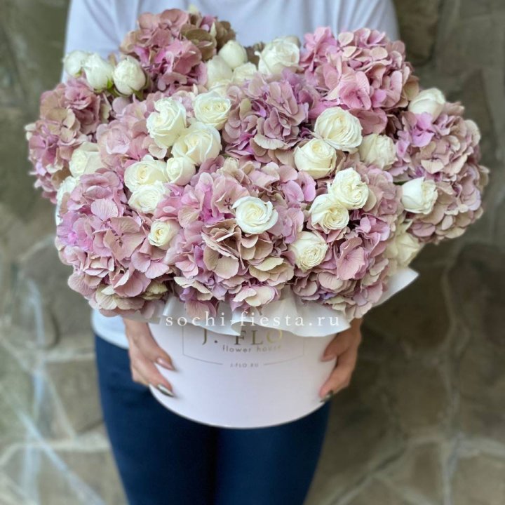 Бокс "Изобела пинк" в Шахтах