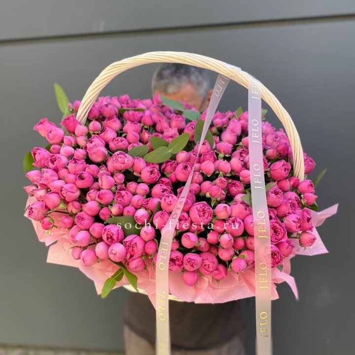 Корзина роз Мисти Баблс 101 в Шахтах