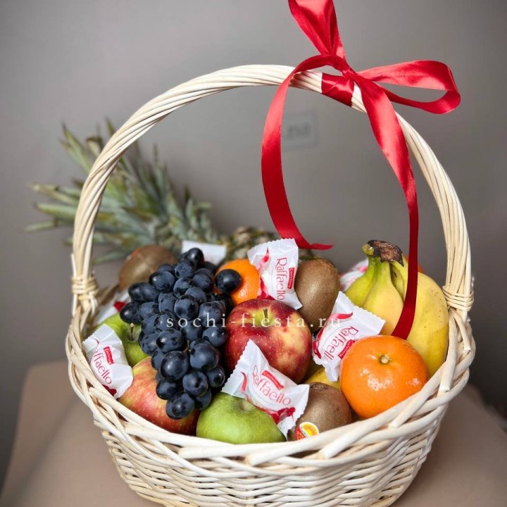 Фруктовая корзина №3 с доставкой в Шахтах