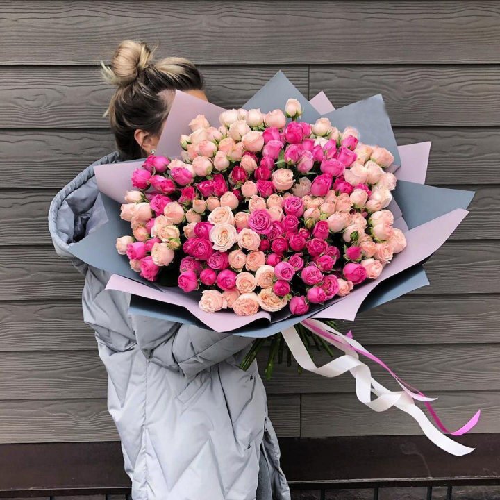 55 роз микс кустовых в Шахтах