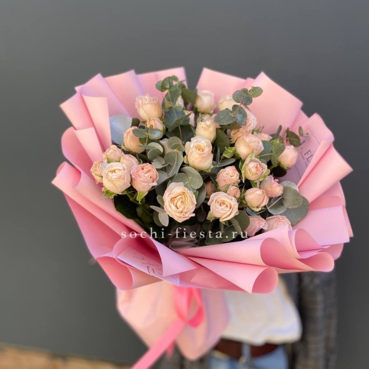 Букет пионовидных роз Cute Love в Шахтах