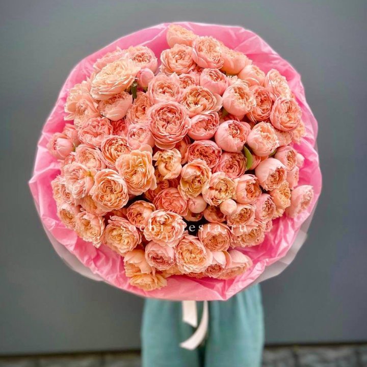 Букет кустовых пионовидных роз Джульетта "Принцесса" в Шахтах