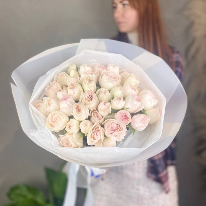 Букет кустовых роз в Шахтах