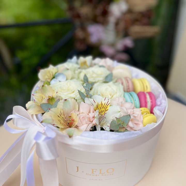 Цветочный бокс "Ника" в Шахтах