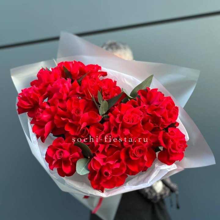 21 Красная французская роза в Шахтах
