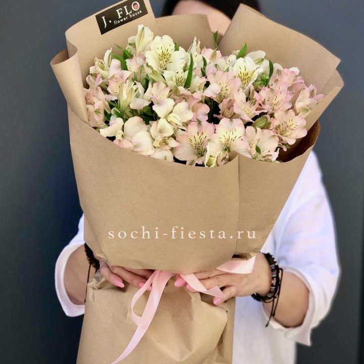 17  альстромерий в крафте в Шахтах