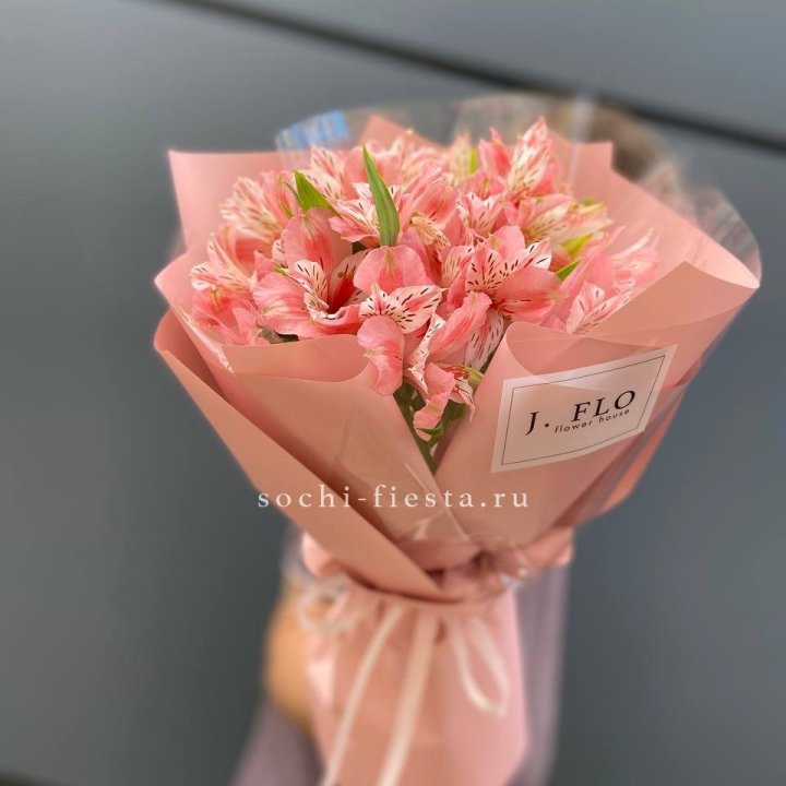 Букет альстромерий розовых в Шахтах