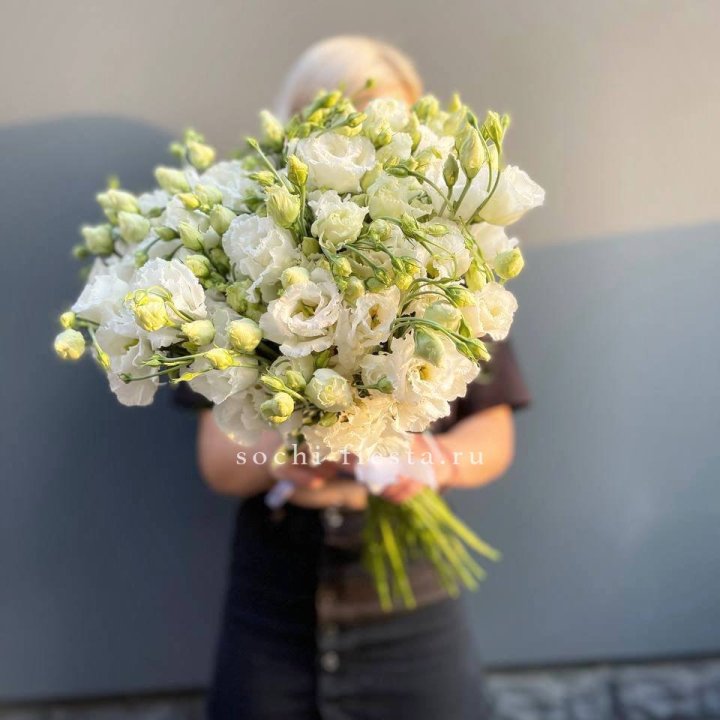 Букет эустом под ленту  в Шахтах