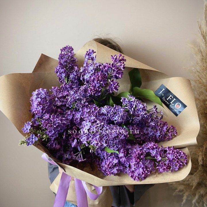Букет сирени №1 в Шахтах