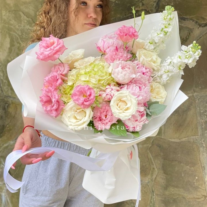 Букет с пионами №3 в Шахтах