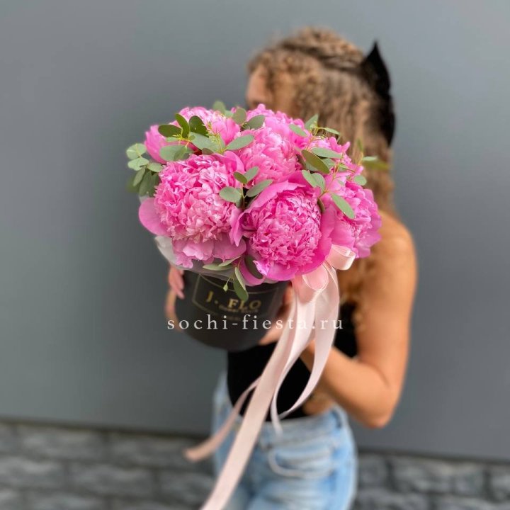 Дизайнерский цилиндр "Фломени" в Шахтах