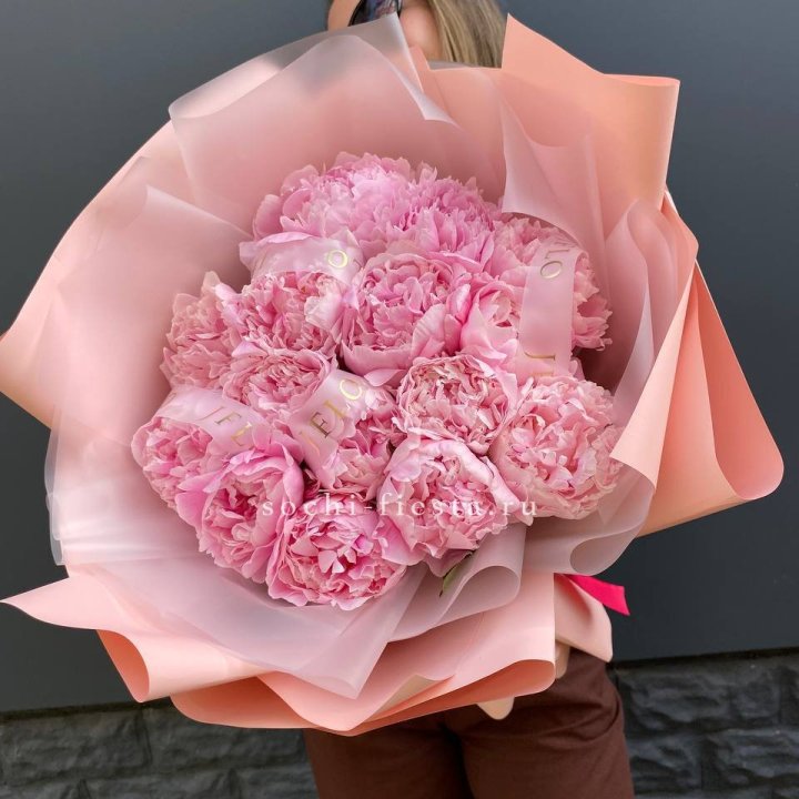 15 пионов "Монинг" в Шахтах