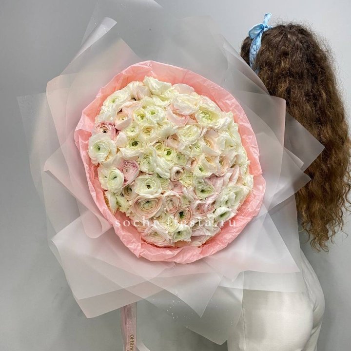 113 ранункулюсов  в Шахтах