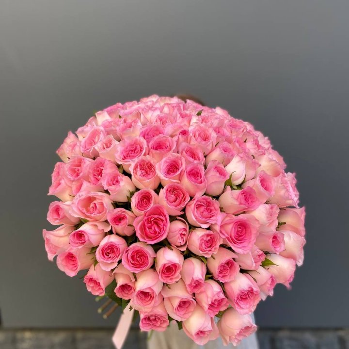 101 розовая роза в Шахтах