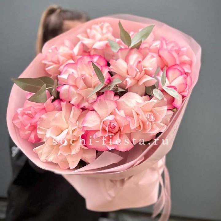 Нежно- розовые французские розы Венди в Шахтах