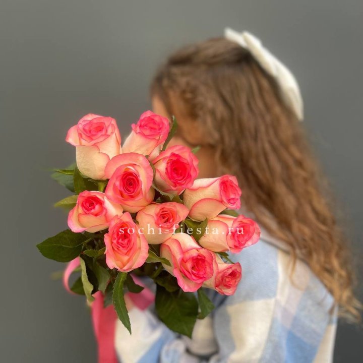 11 роз "Джумилия" в Шахтах