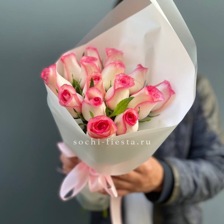 15 роз "Джумилия" в Шахтах