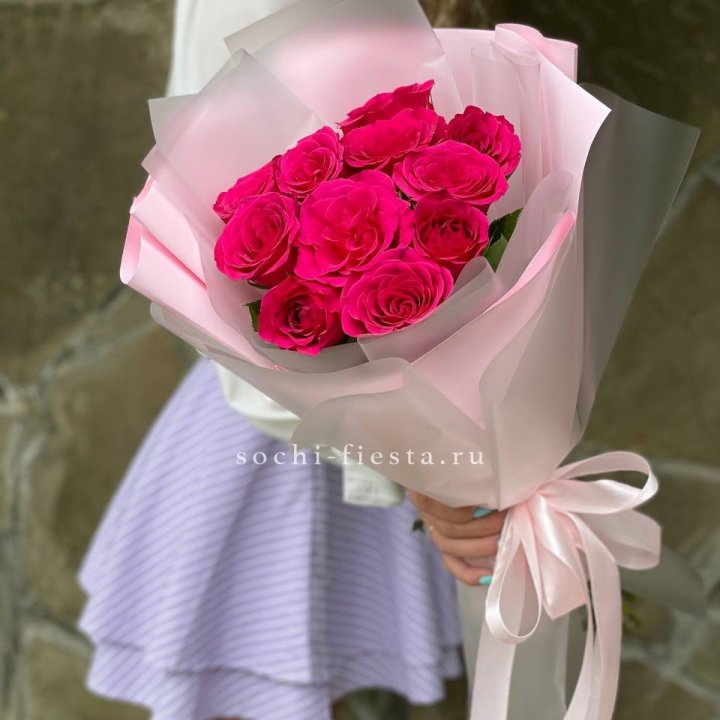 Букет алых роз в Шахтах