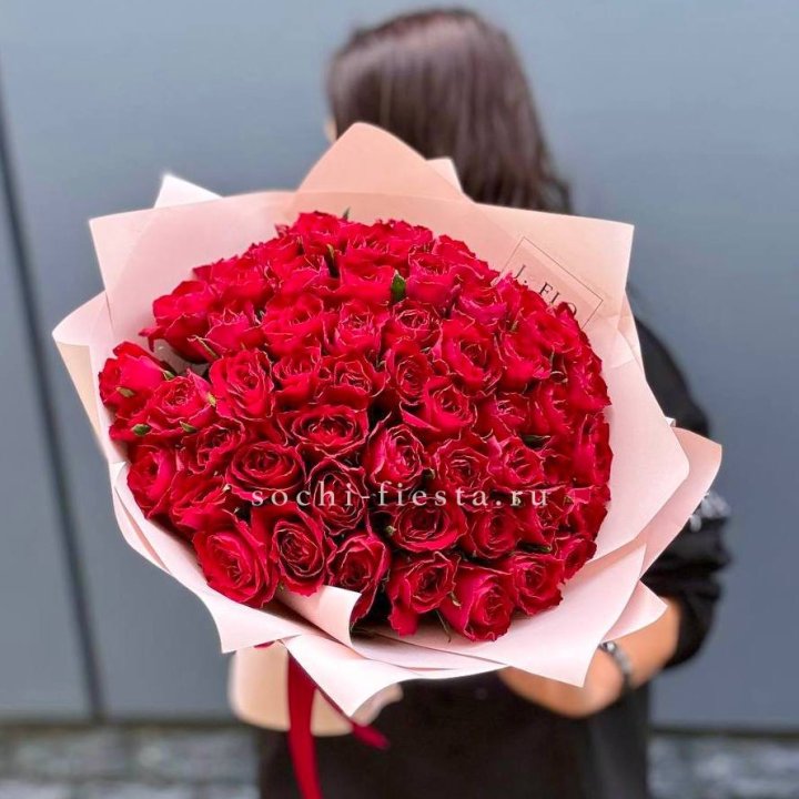 55 кенийских роз в Шахтах